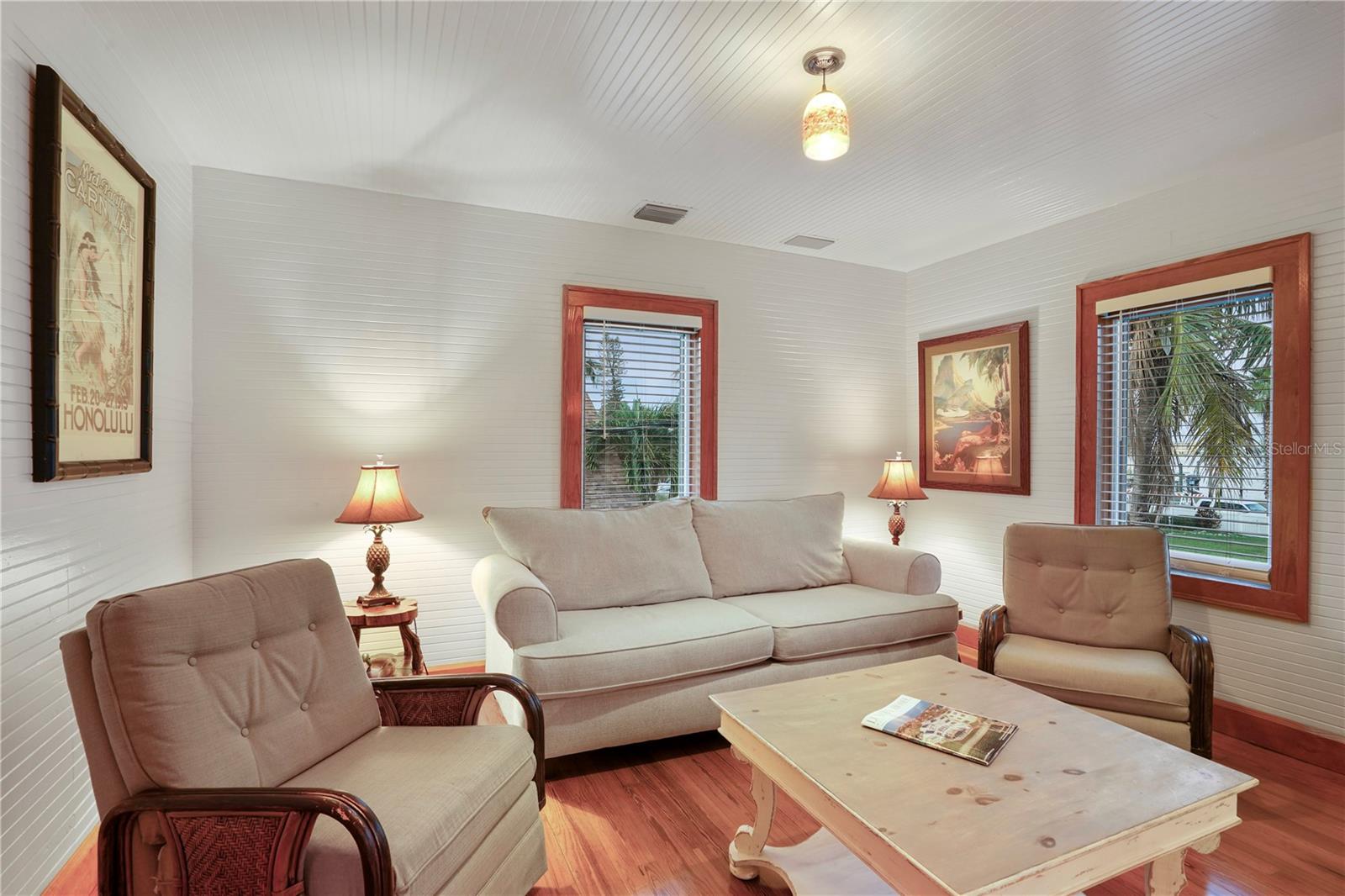 MOREY BEACH - Residential