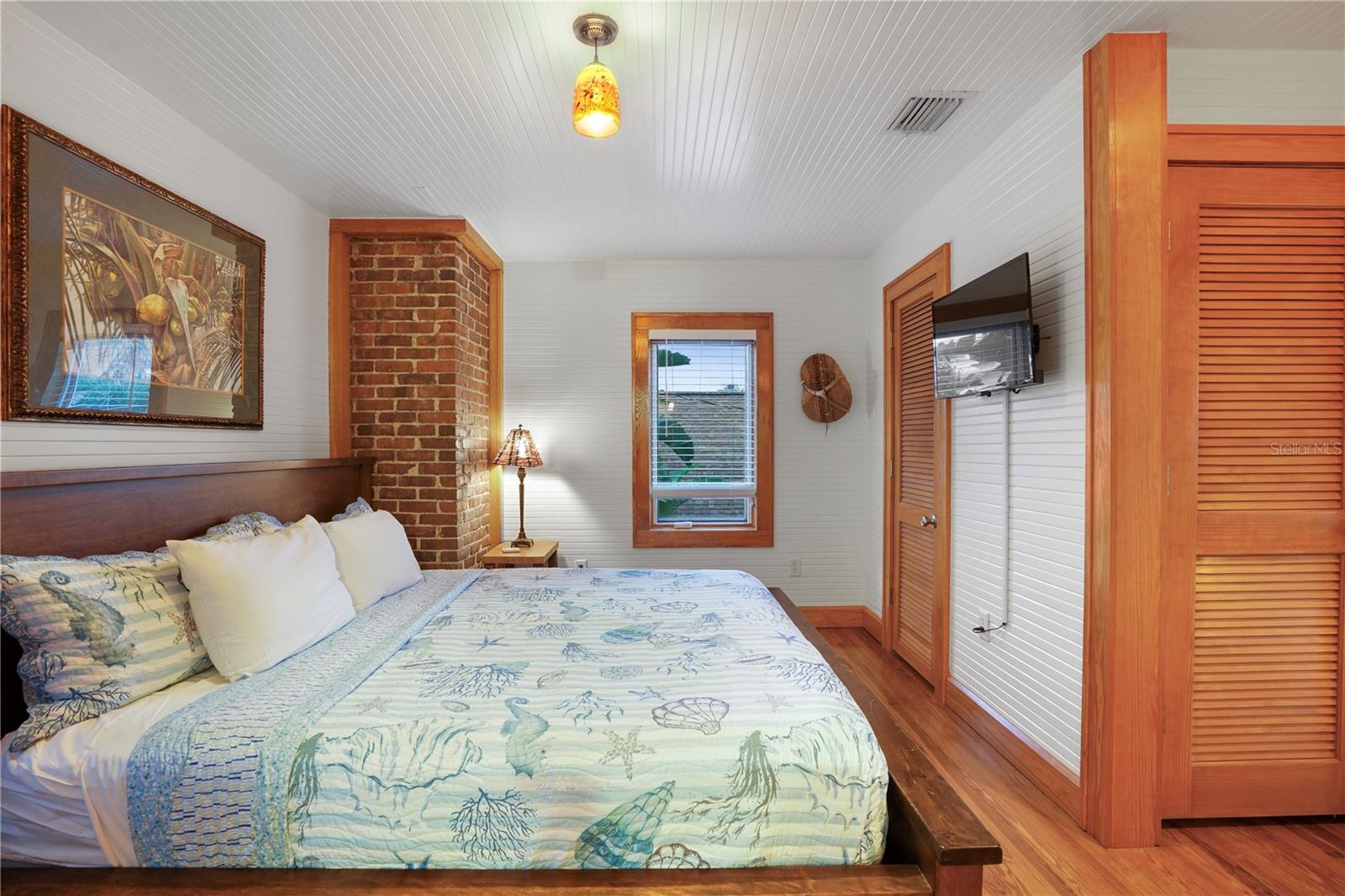 MOREY BEACH - Residential