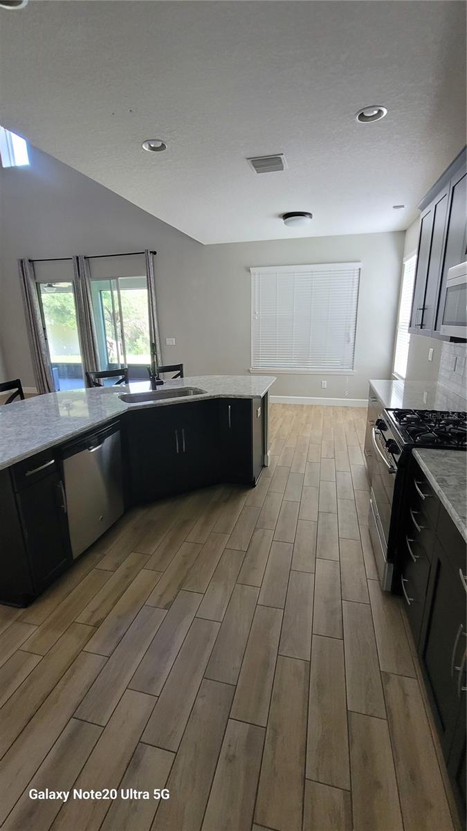 ARBOR WOODS/NORTHWOOD PH 3A - Residential Lease