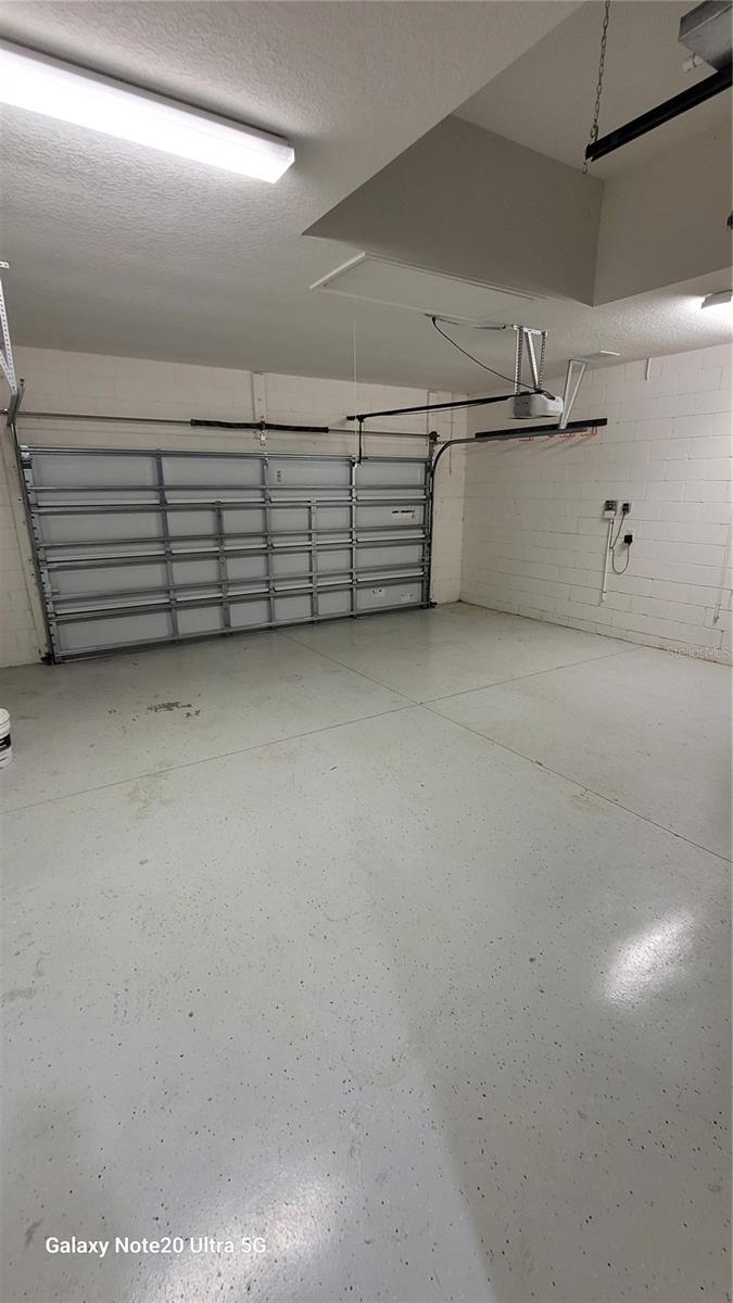 ARBOR WOODS/NORTHWOOD PH 3A - Residential Lease