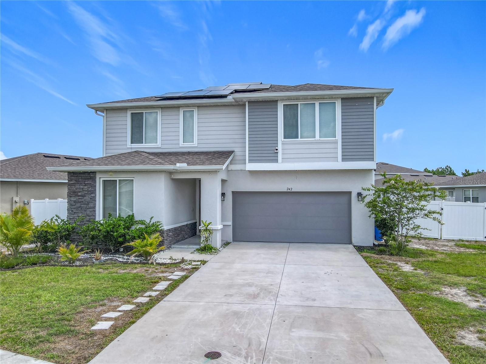 242 WHITE HERON WAY