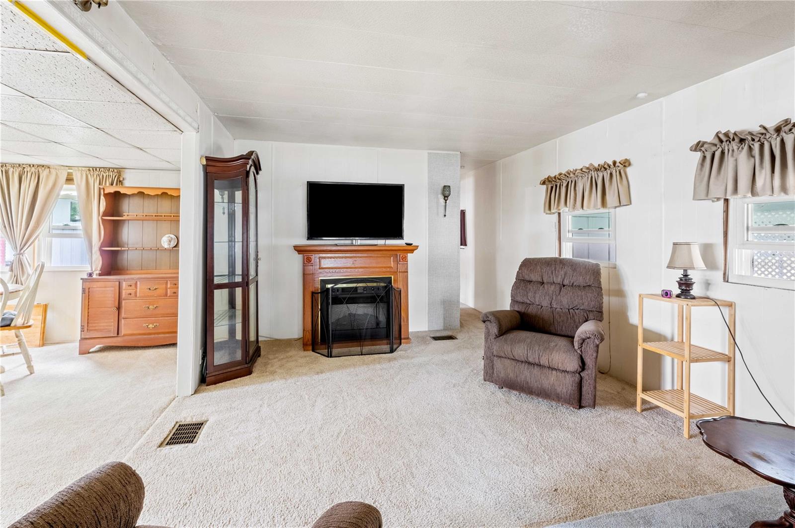 GREEN HILLS ESTATES - Residential