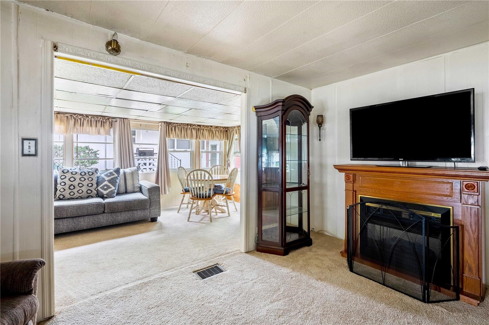 GREEN HILLS ESTATES - Residential