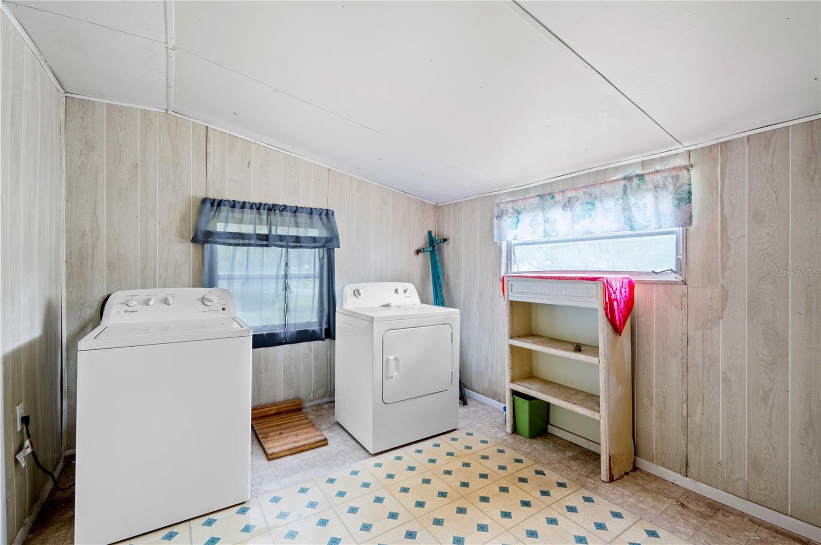 GREEN HILLS ESTATES - Residential