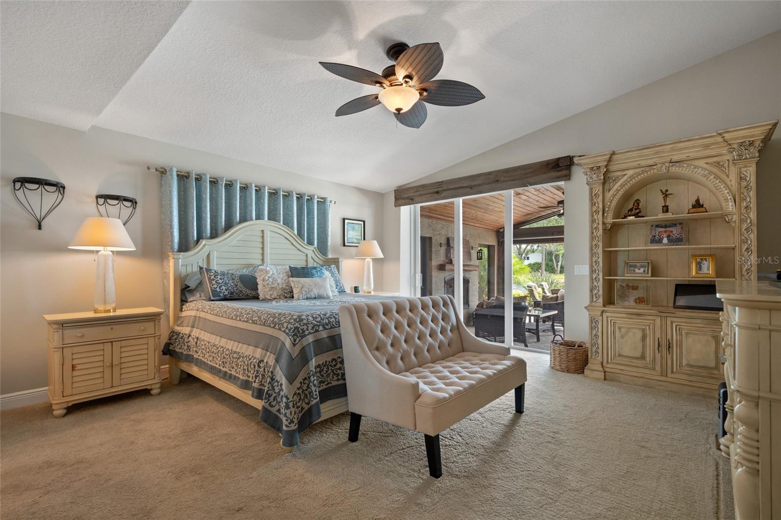 DOWN ACRES ESTATES - Residential