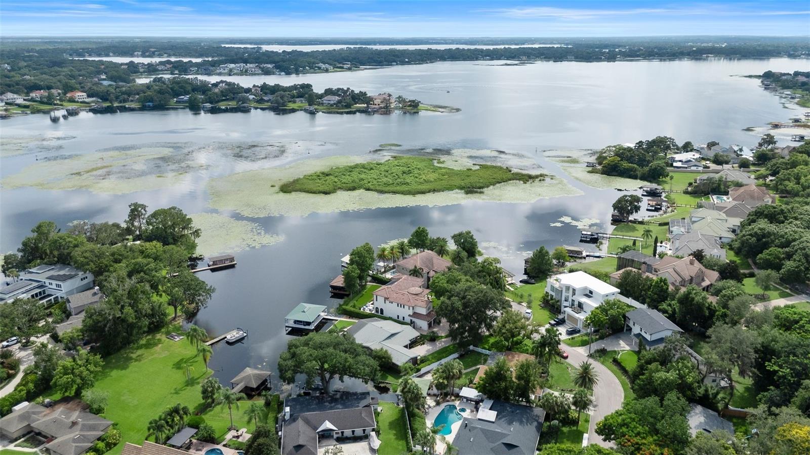DOWN ACRES ESTATES - Residential