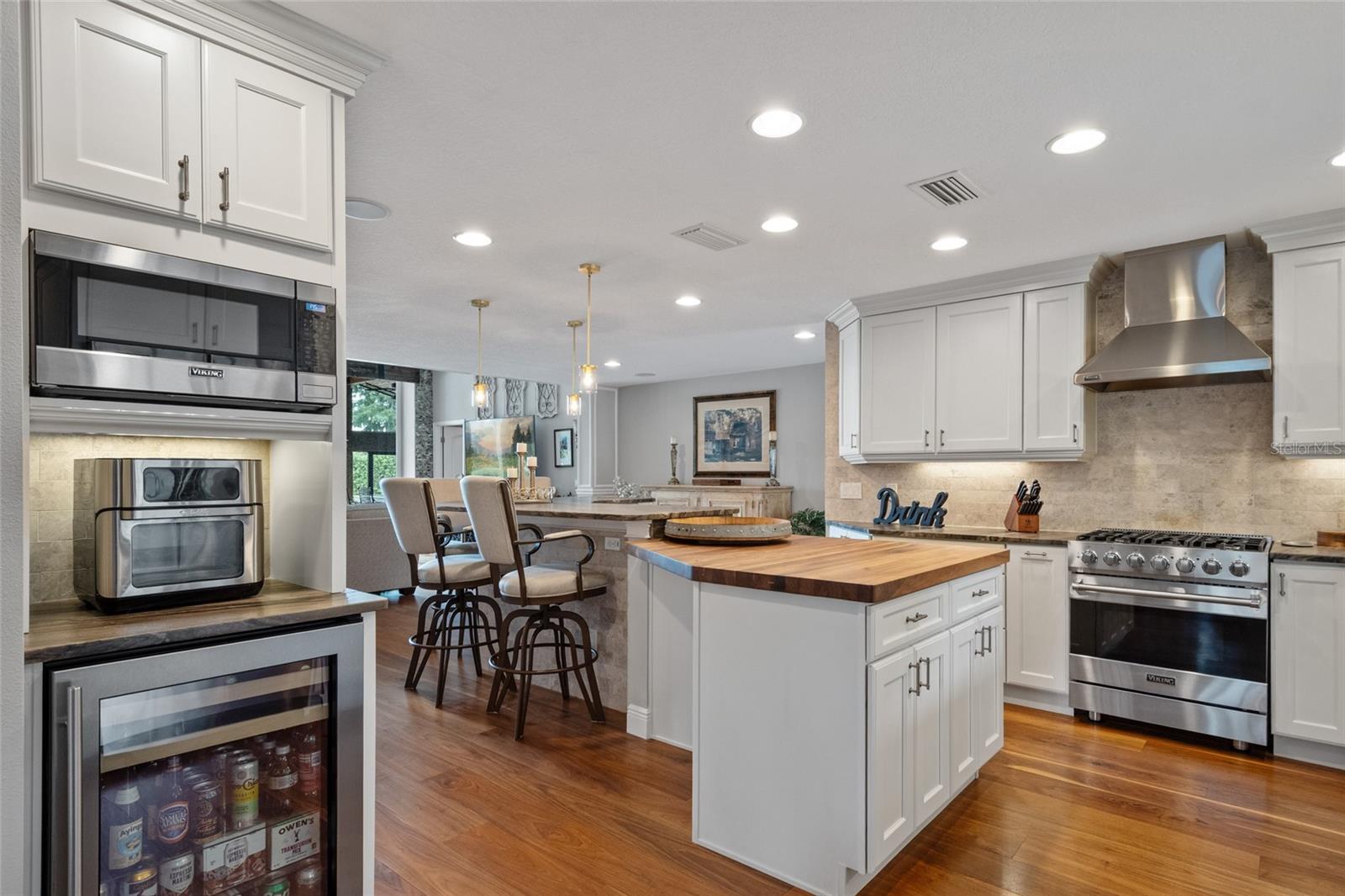 DOWN ACRES ESTATES - Residential