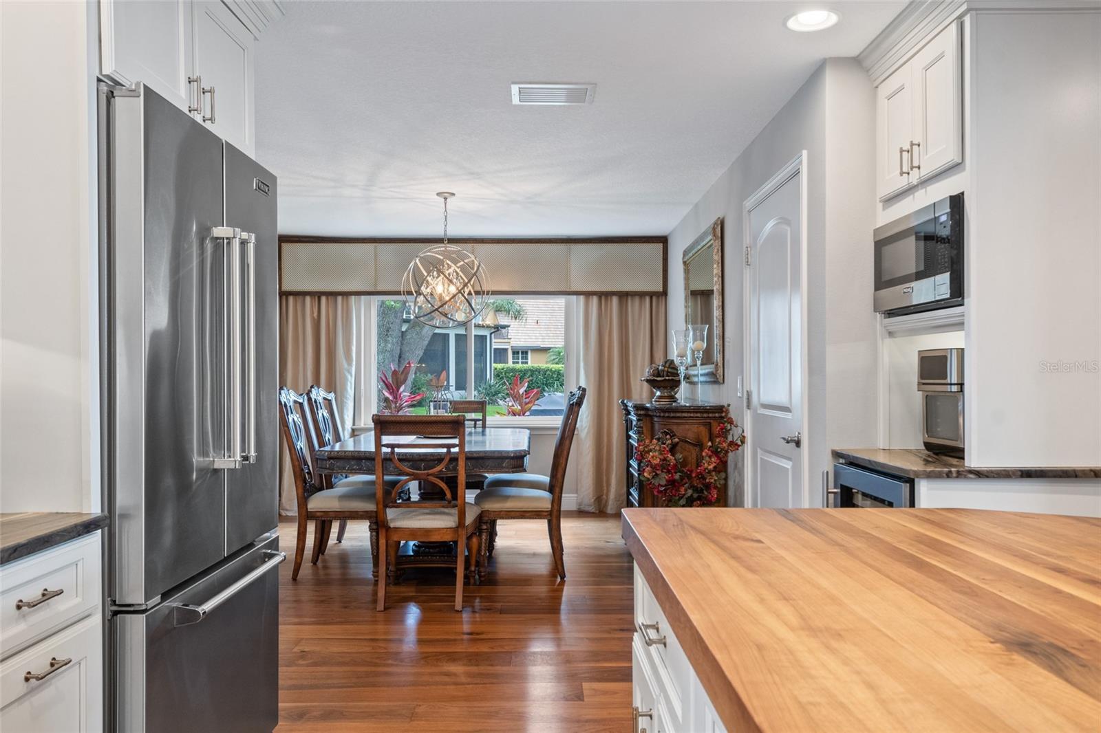 DOWN ACRES ESTATES - Residential