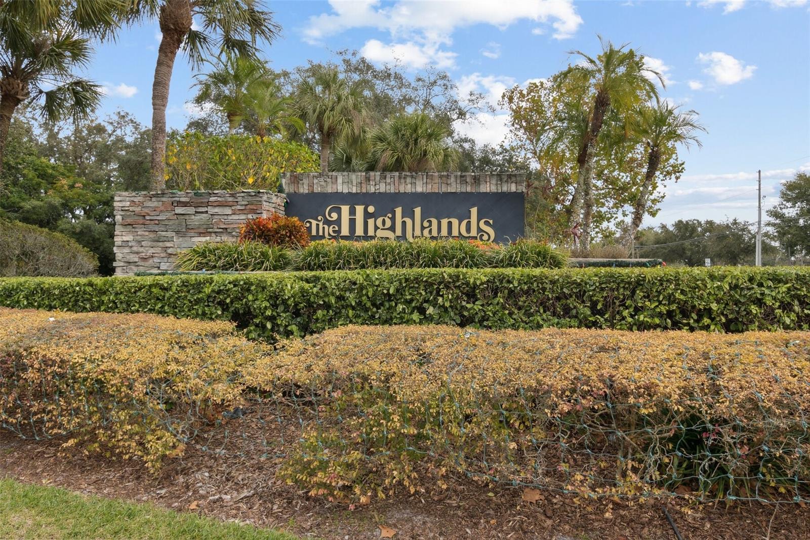 411 SHEOAH BOULEVARD 33