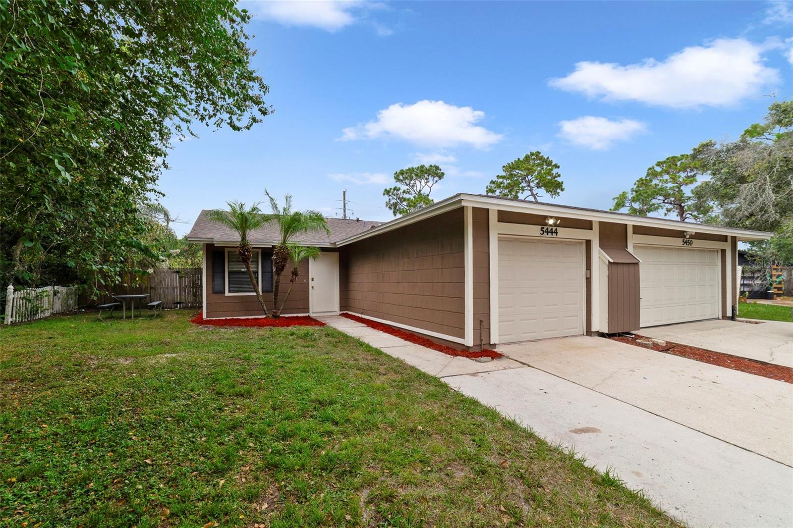 5444 PEACO PLACE