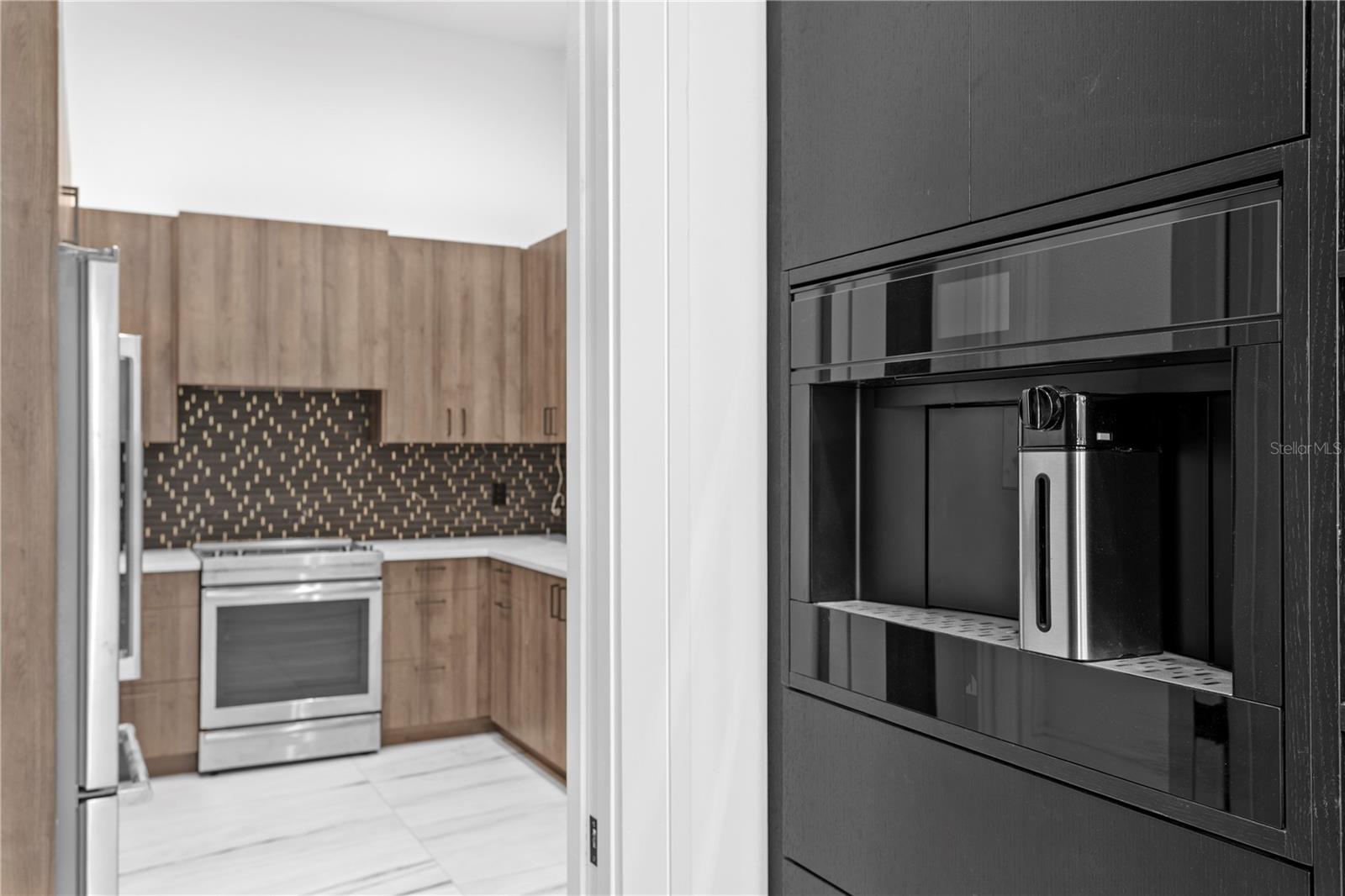 SNELL ISLE BRIGHTBAY - Residential