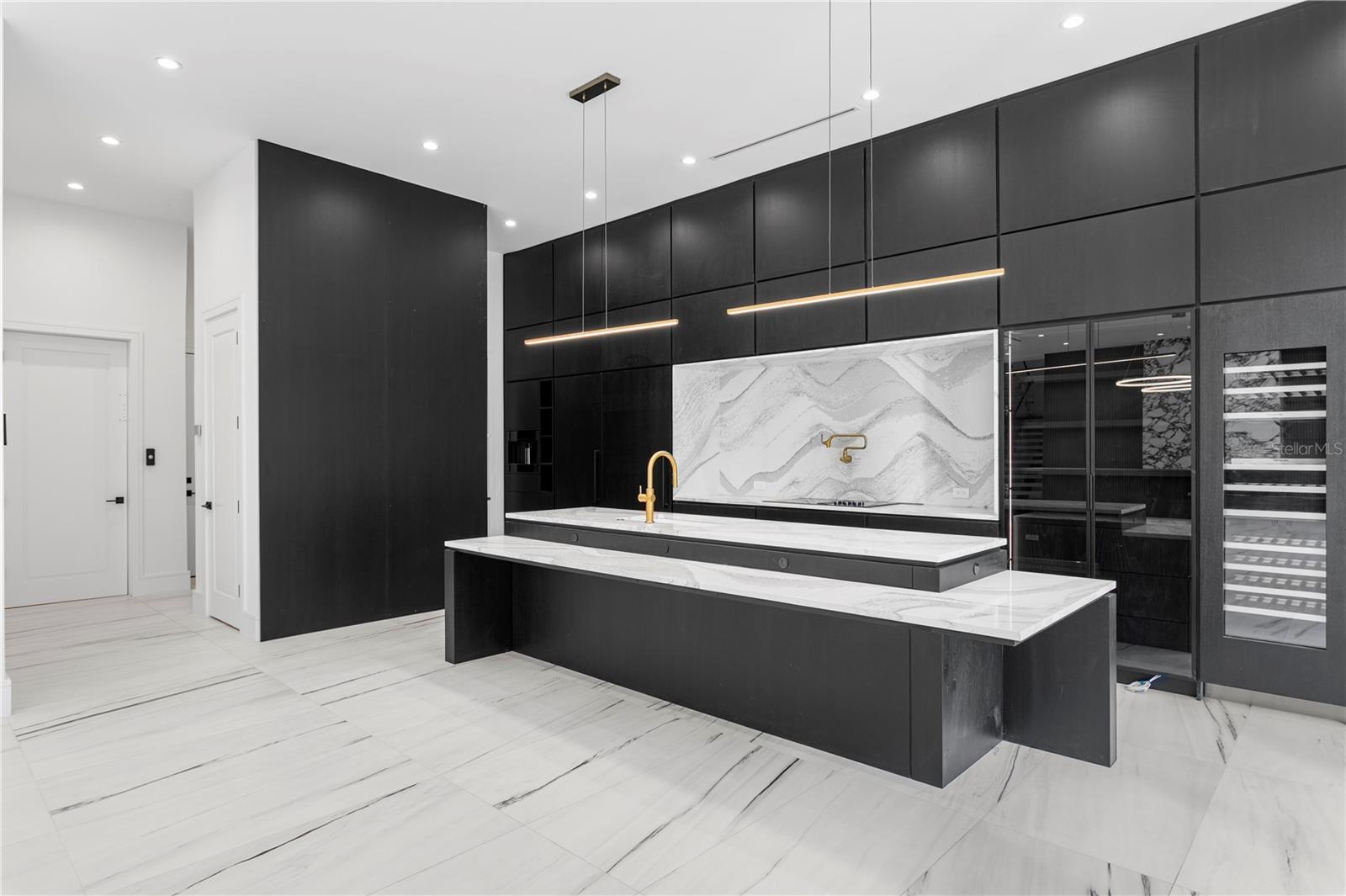 SNELL ISLE BRIGHTBAY - Residential