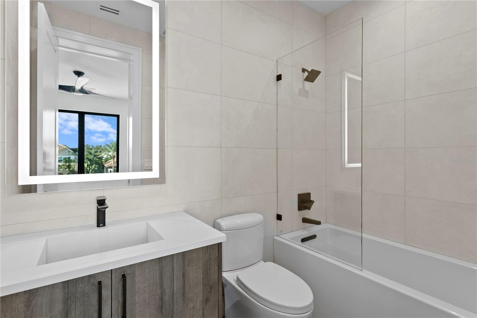 SNELL ISLE BRIGHTBAY - Residential