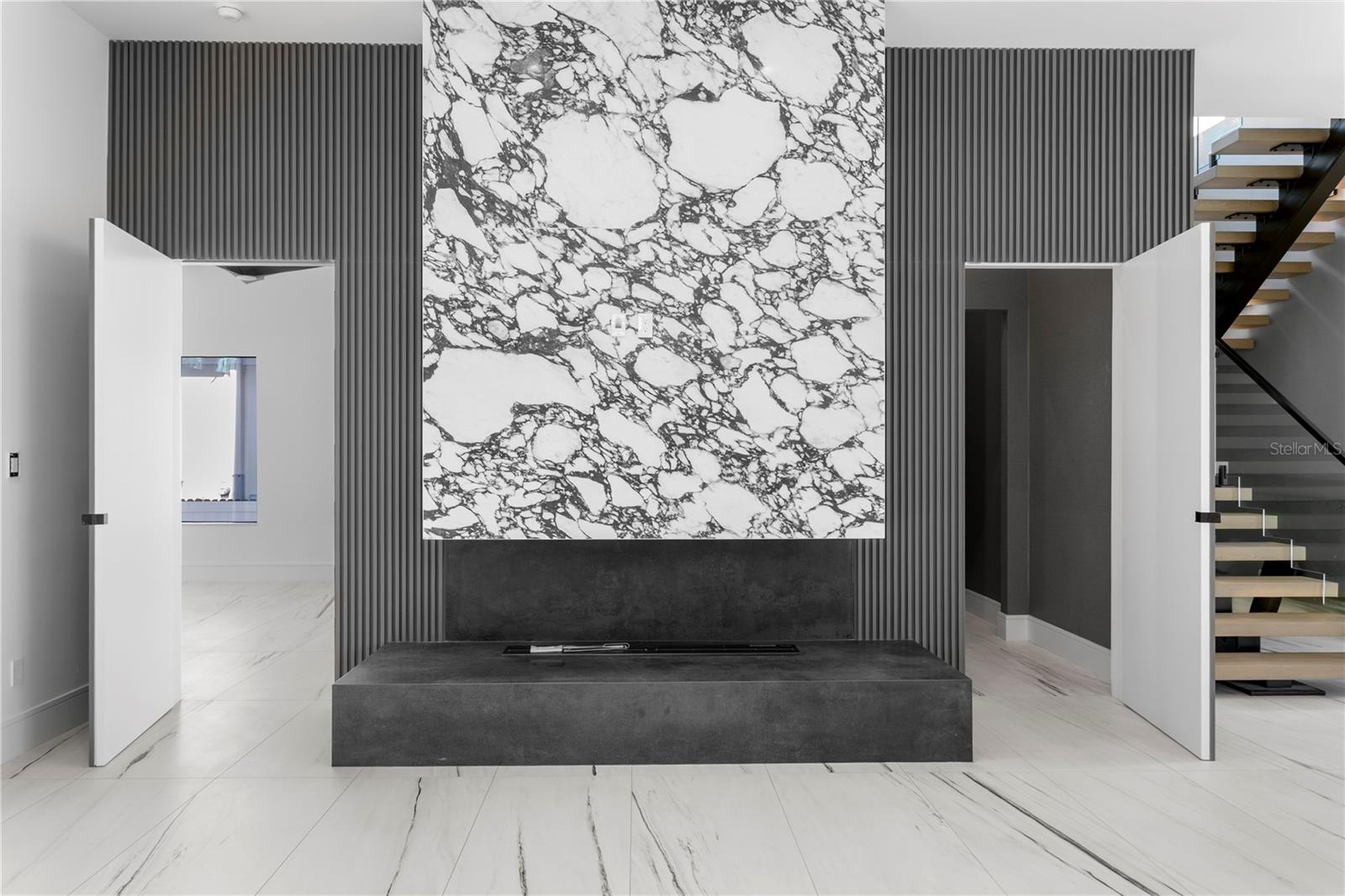 SNELL ISLE BRIGHTBAY - Residential