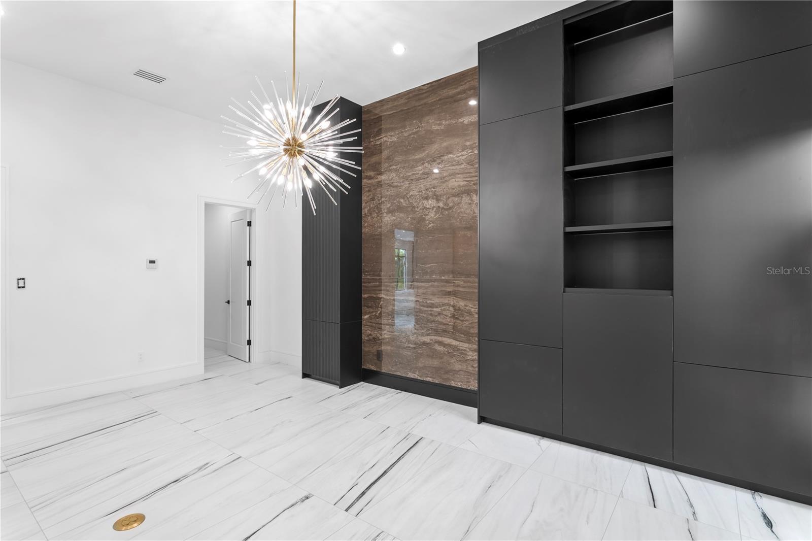 SNELL ISLE BRIGHTBAY - Residential