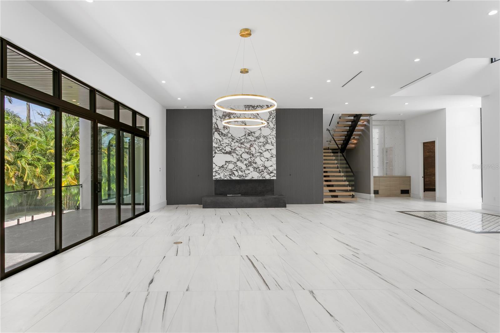 SNELL ISLE BRIGHTBAY - Residential