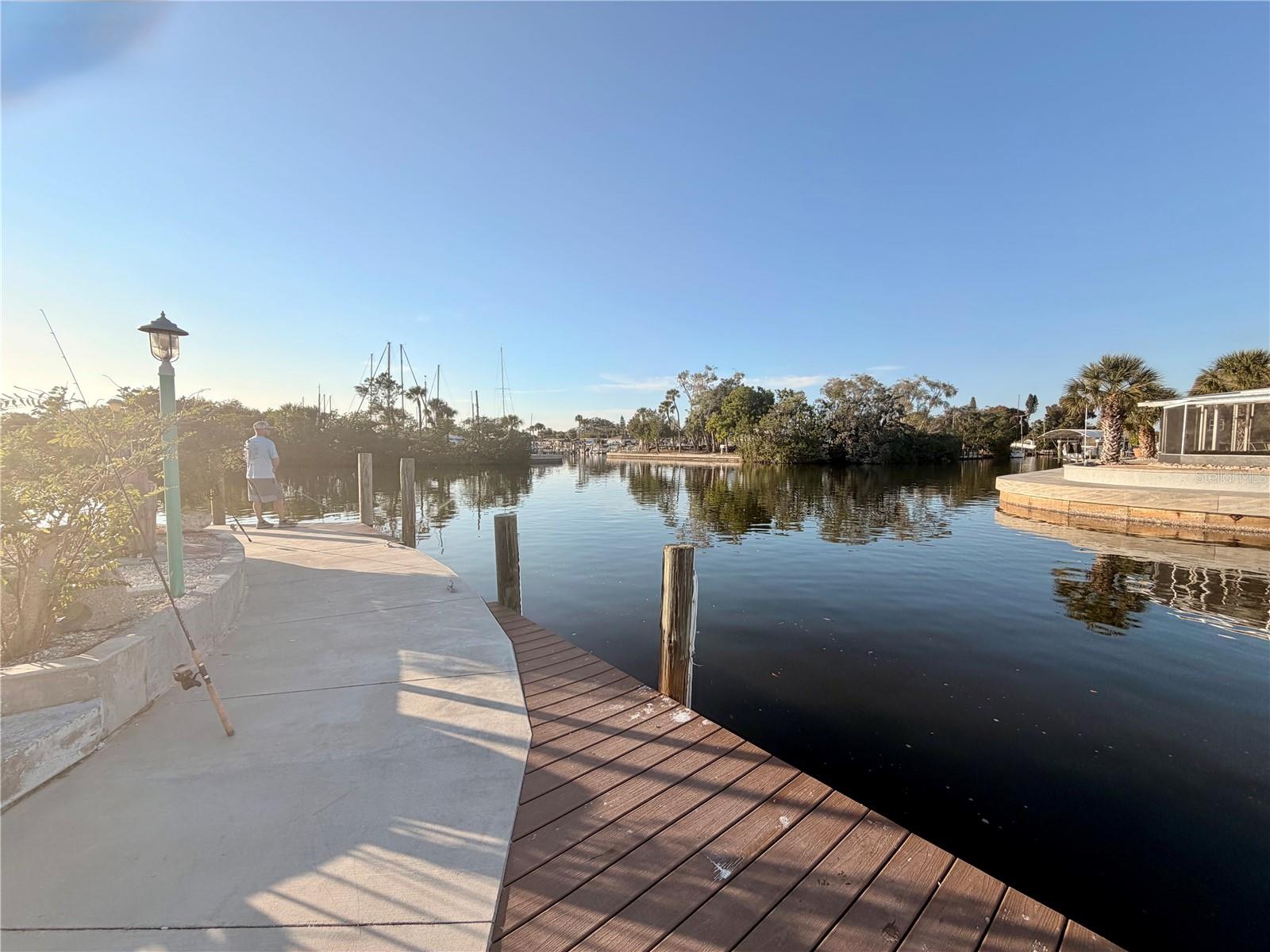 2208 PENNSYLVANIA AVENUE