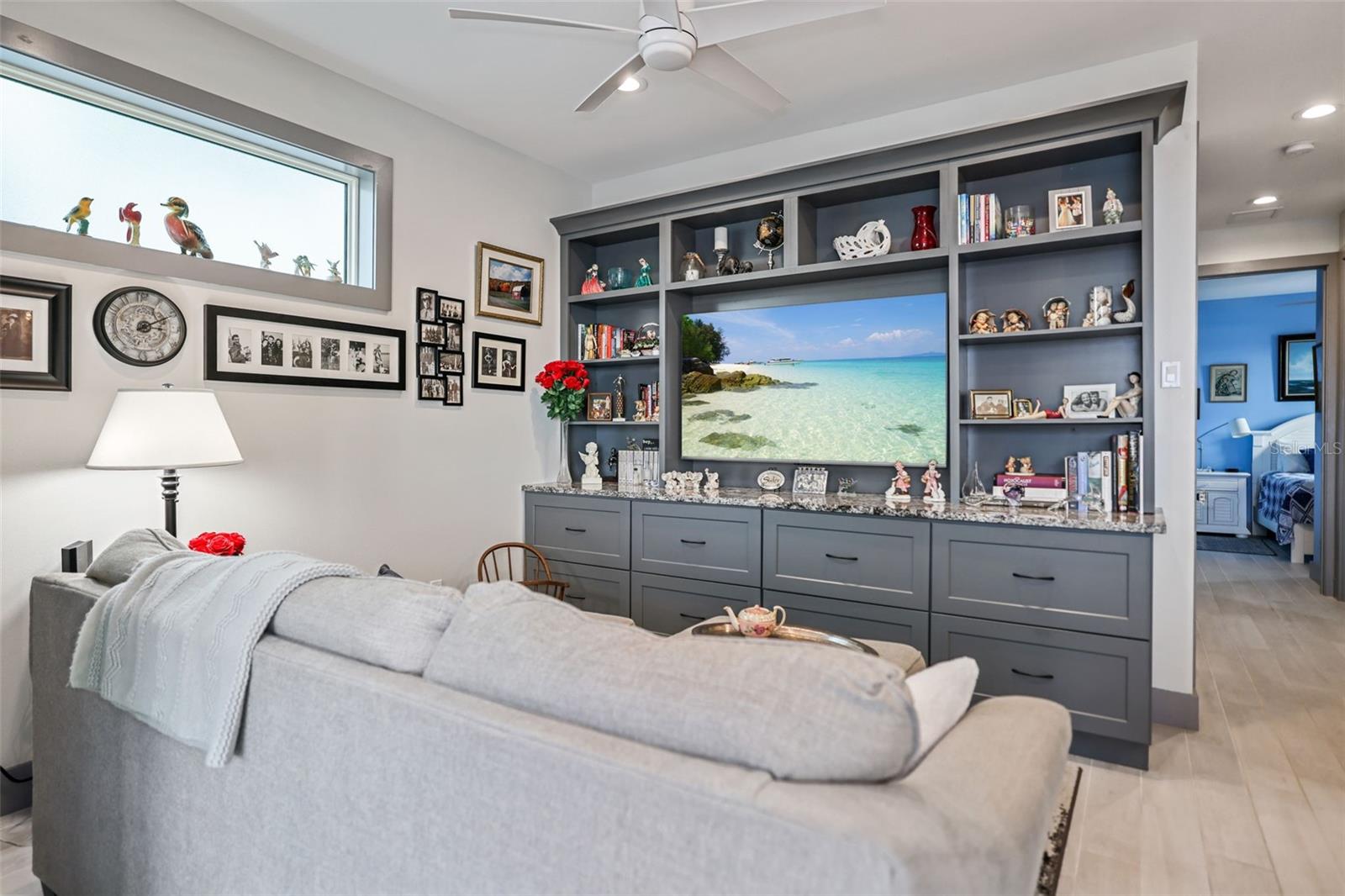 PENGUIN CABANA SUB - Residential
