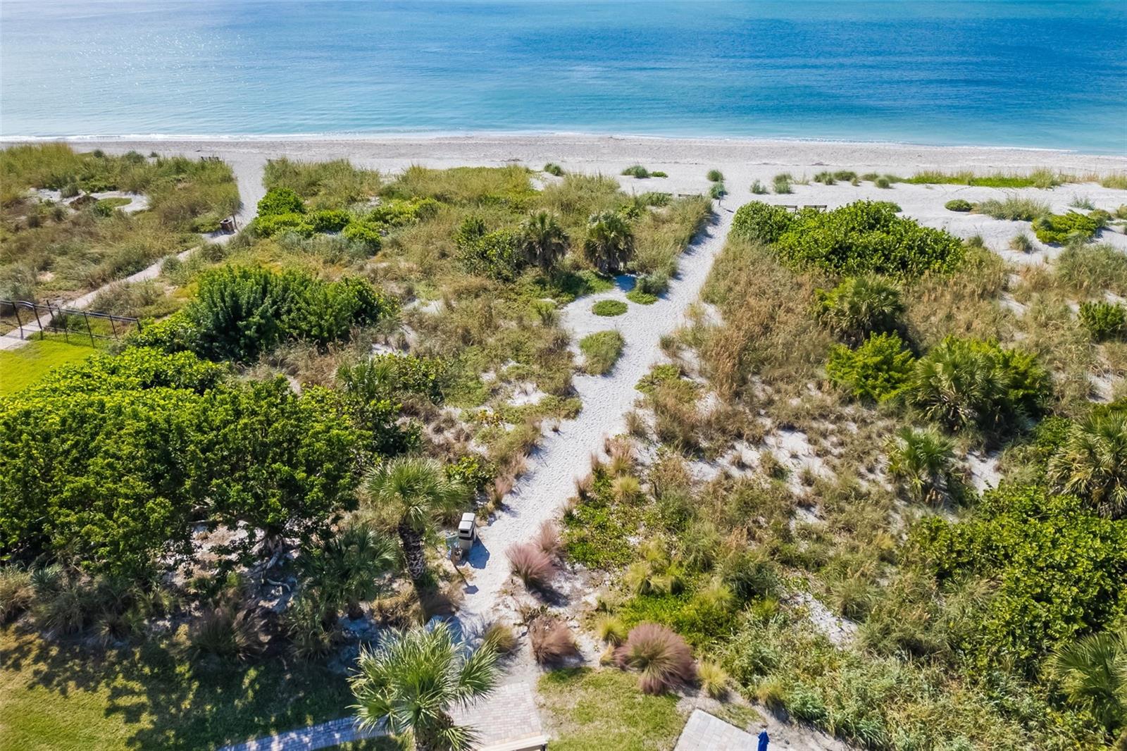 BAY TREE CLUB - Residential