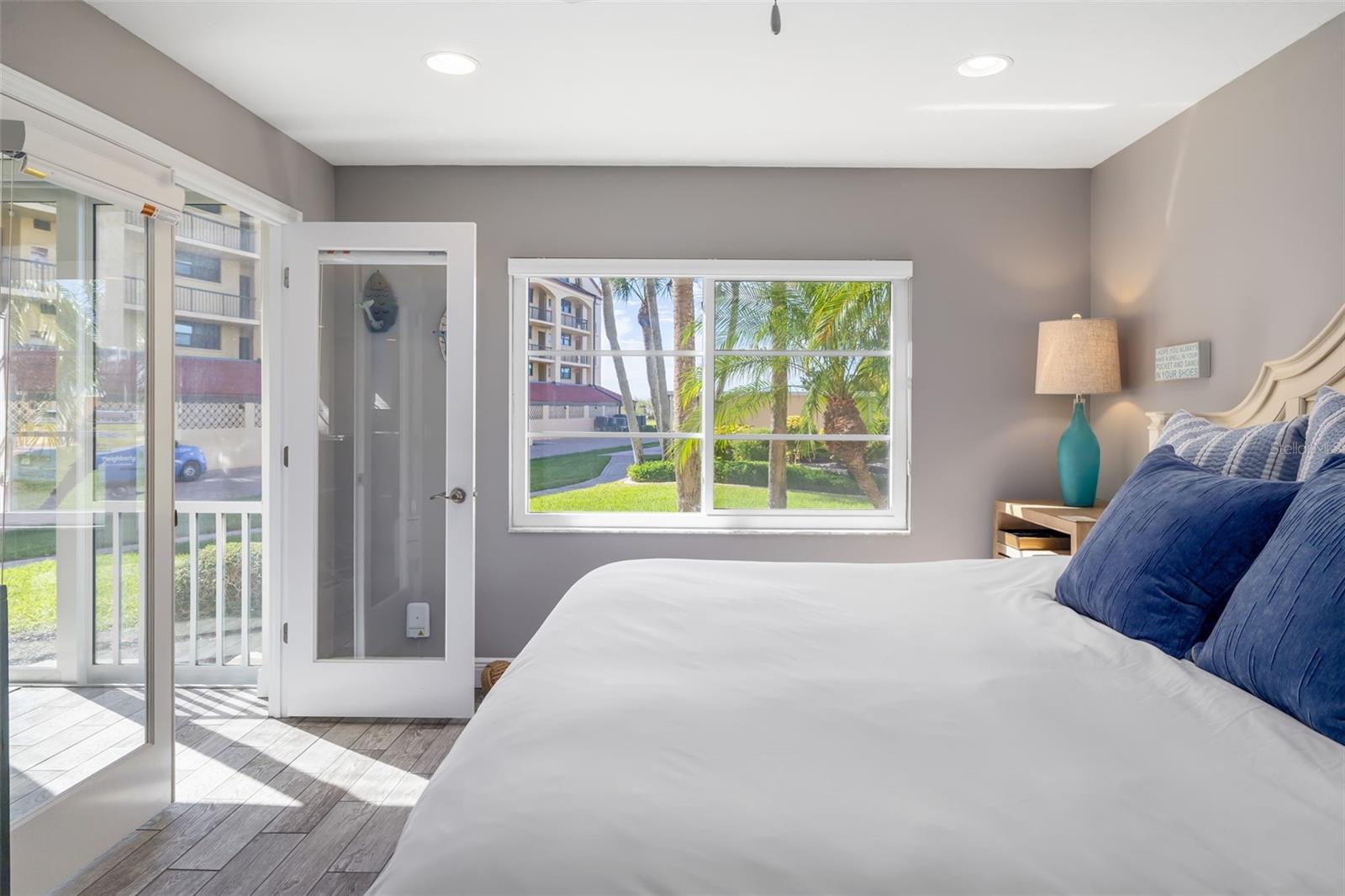 BAY TREE CLUB - Residential