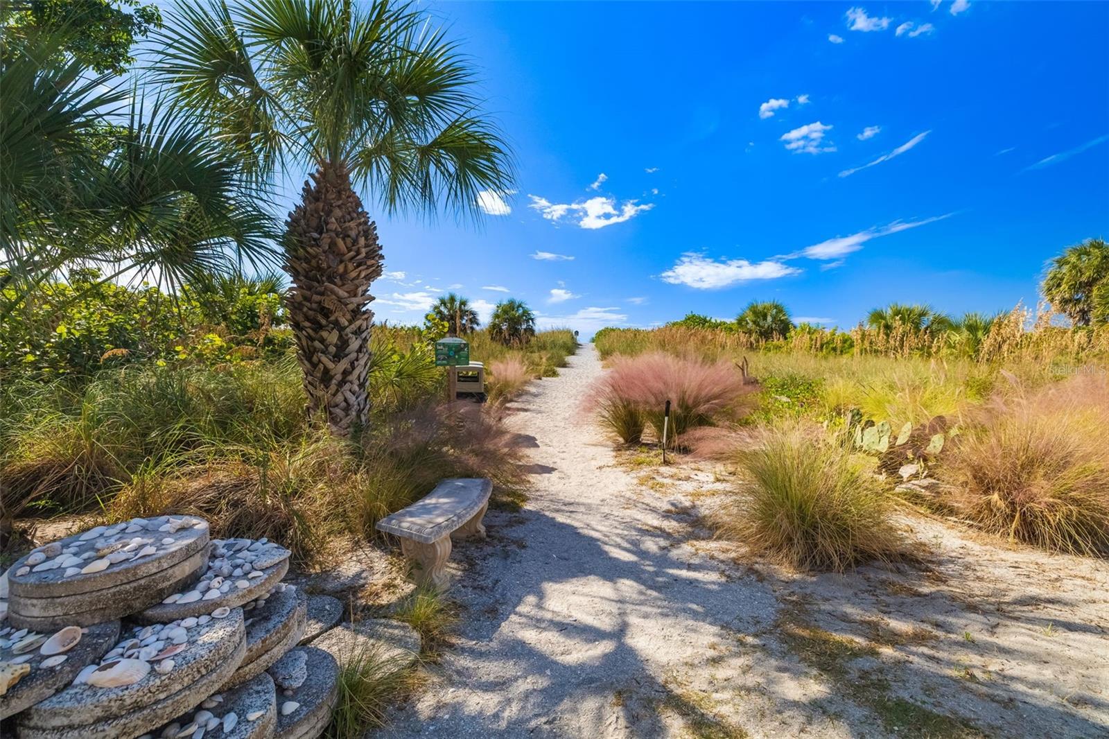 BAY TREE CLUB - Residential