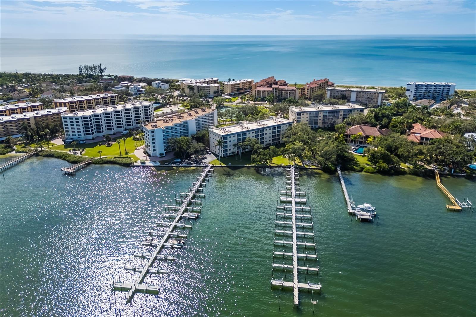 BAY TREE CLUB - Residential