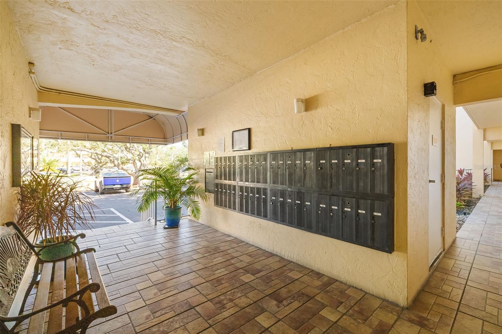 BAY TREE CLUB - Residential