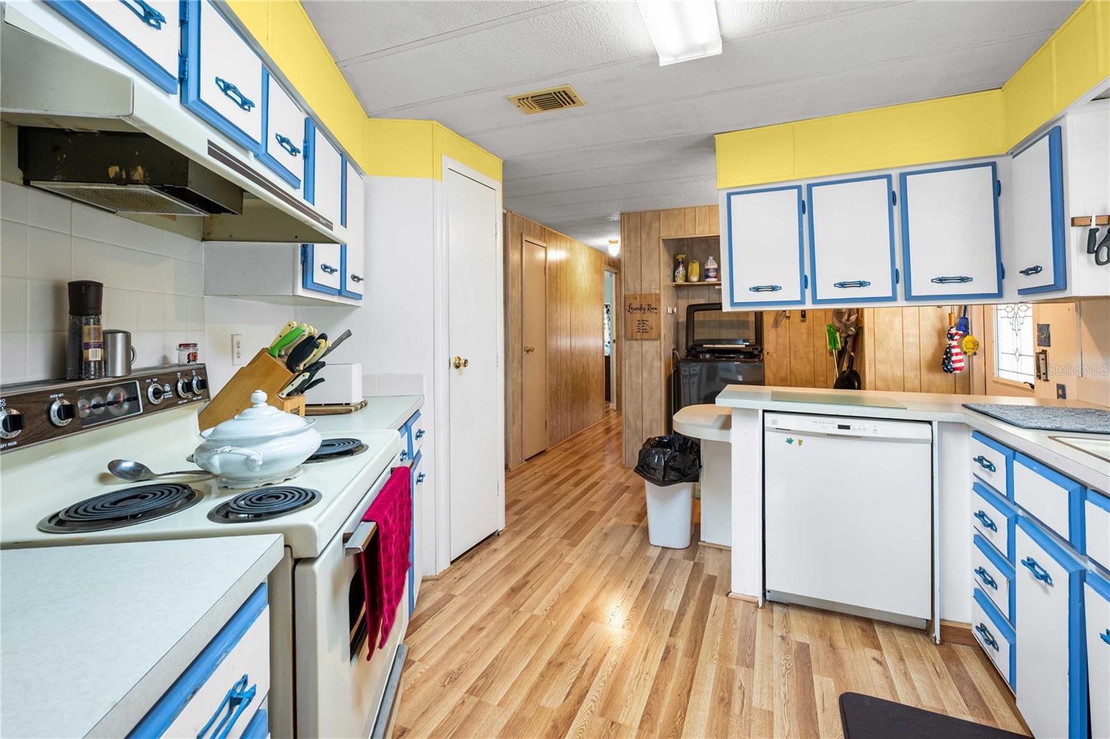 PALM ESTATES 3RD ADD - Residential