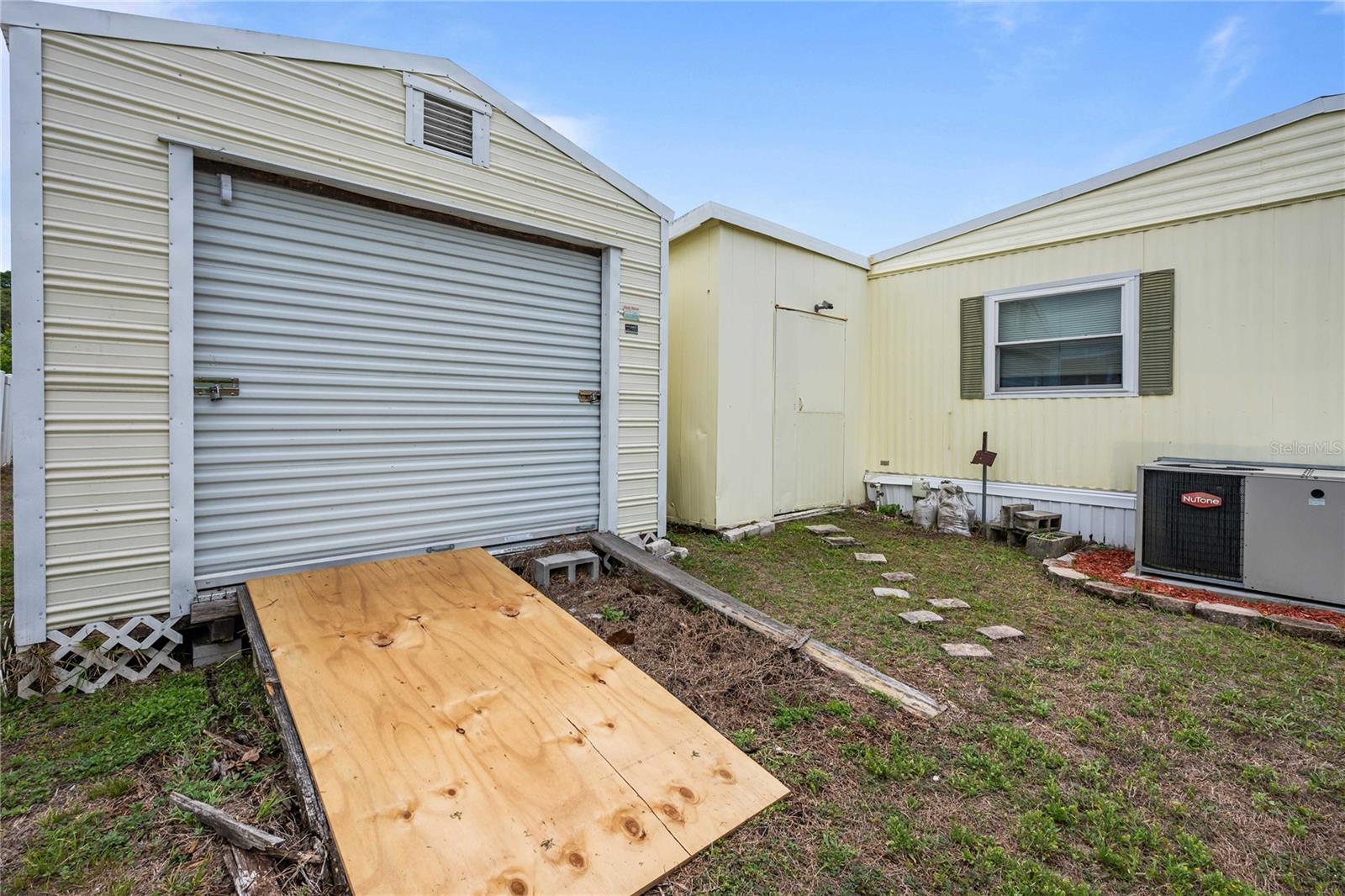 PALM ESTATES 3RD ADD - Residential