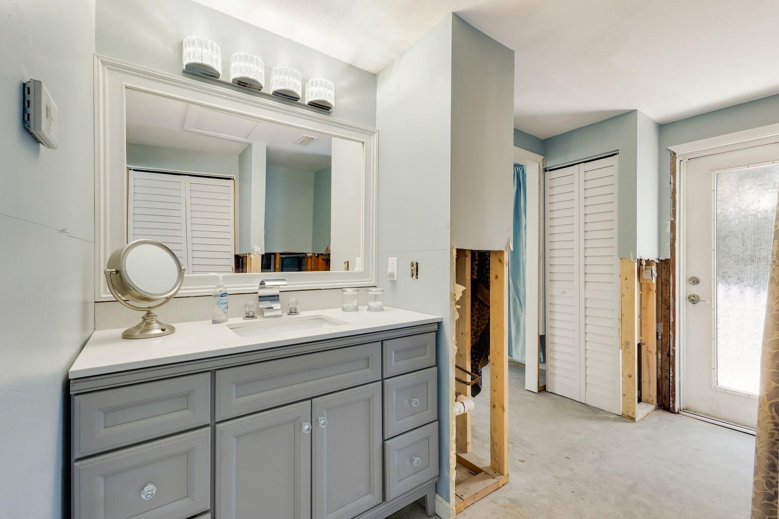 NEPTUNES GARDENS - Residential
