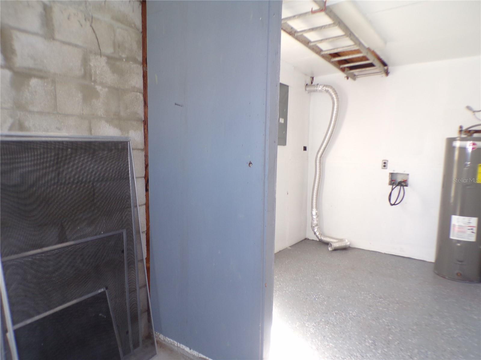 PORT CHARLOTTE SEC 39 - Residential Lease