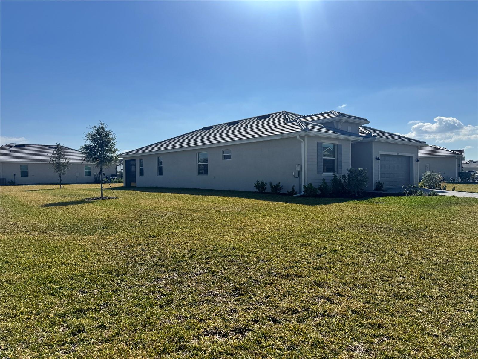 HARBOR EAST - Residential