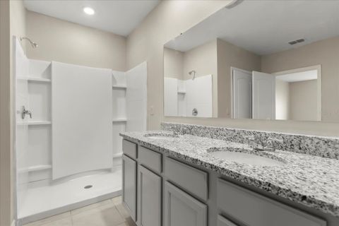 Tiny photo for 5246 Mahogany Drive, Mount Dora, FL 32757 (MLS # S5139570)