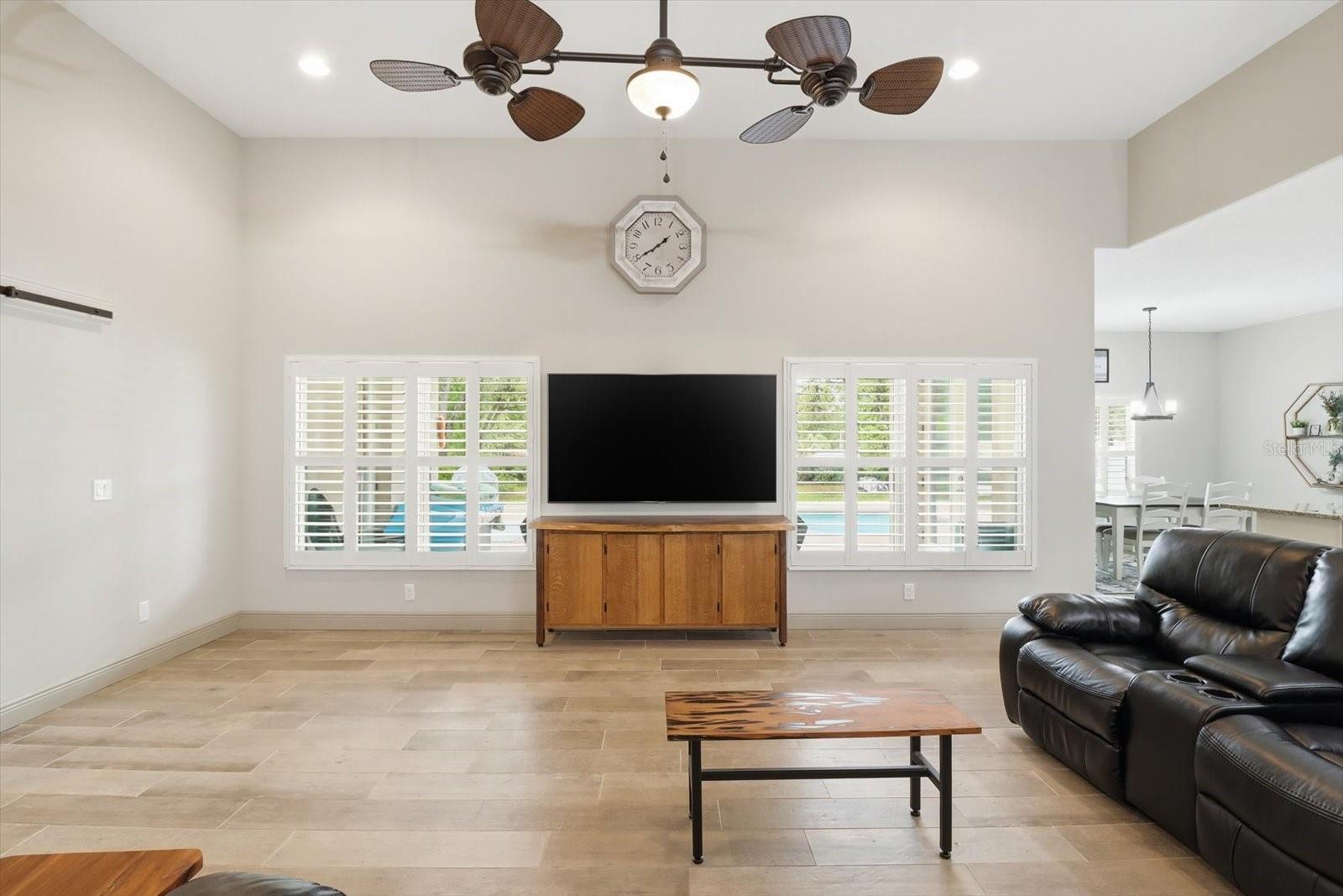 PINE RIDGE UNIT 03 - Residential