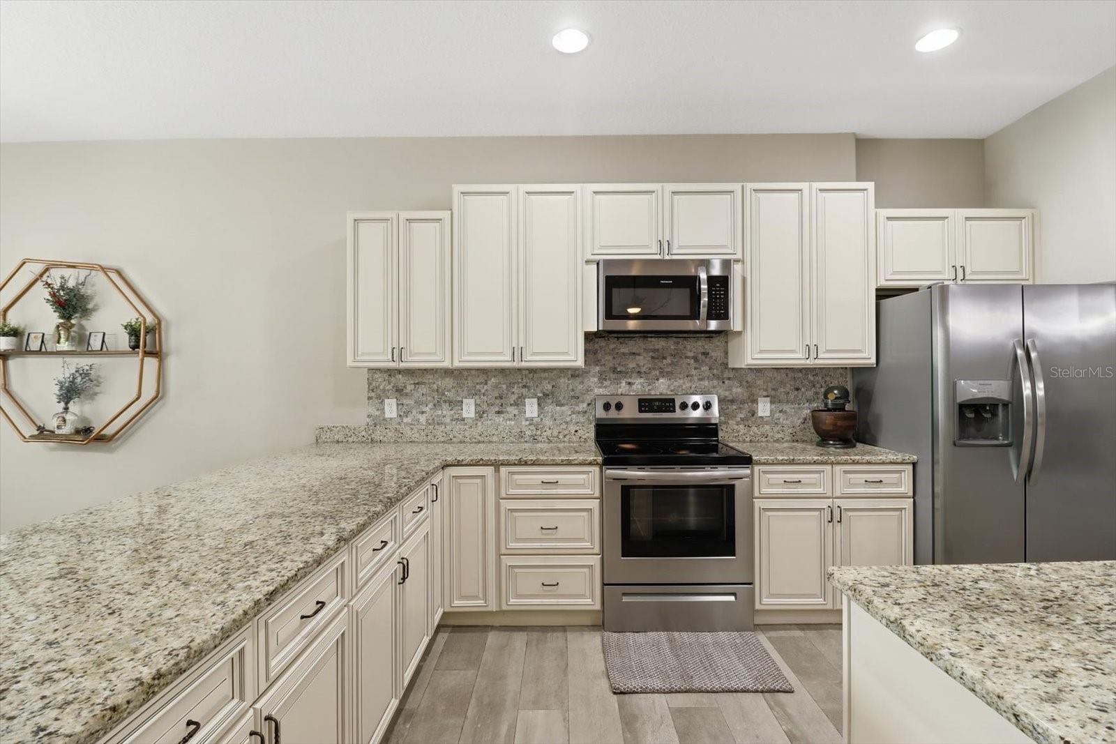 PINE RIDGE UNIT 03 - Residential
