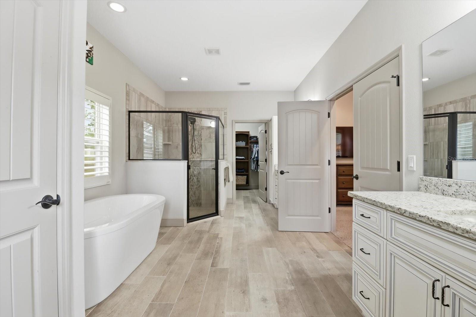 PINE RIDGE UNIT 03 - Residential