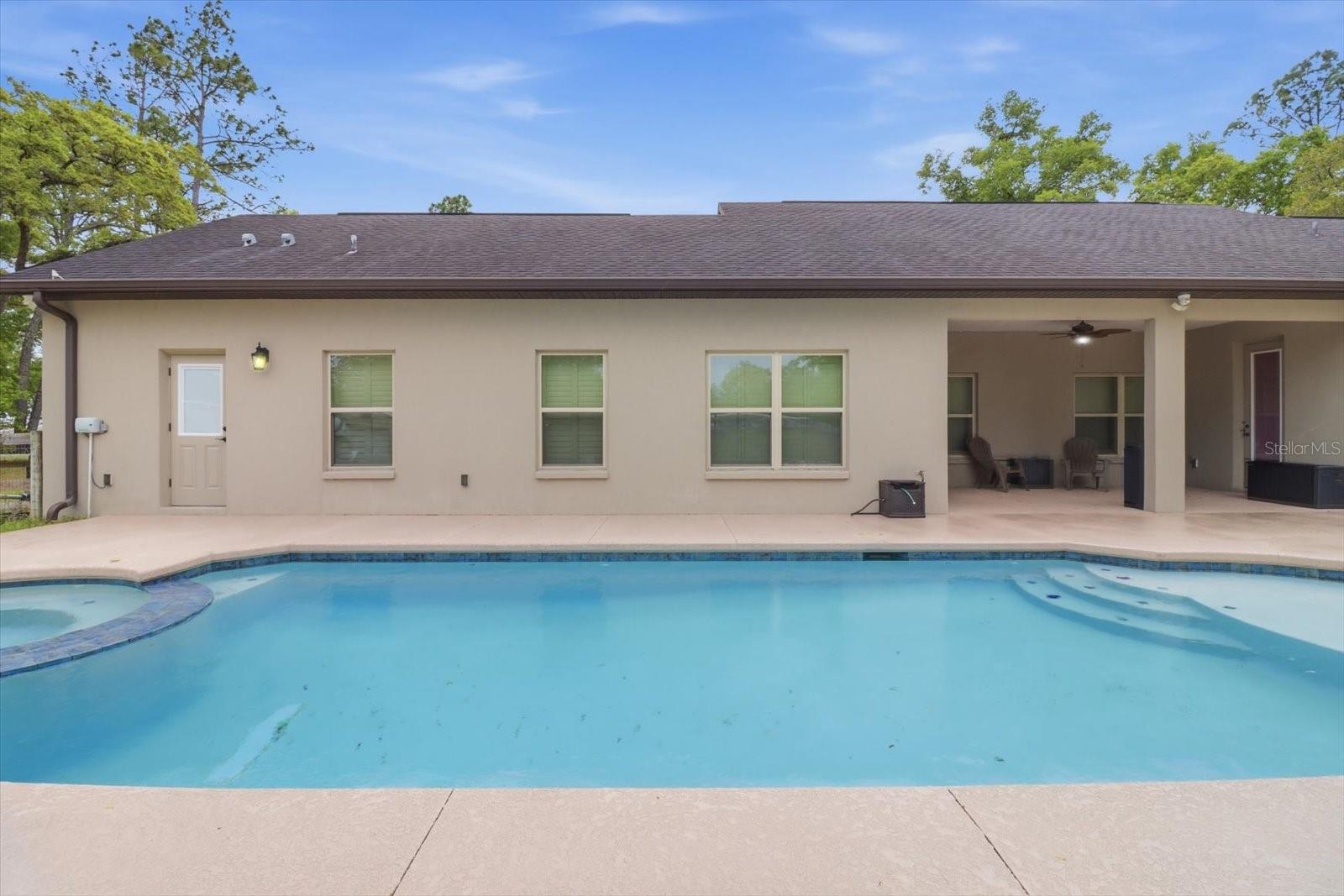 PINE RIDGE UNIT 03 - Residential
