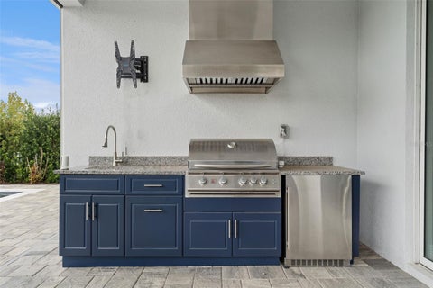 Tiny photo for 15714 Vetta Drive, Montverde, FL 34756 (MLS # G5117328)