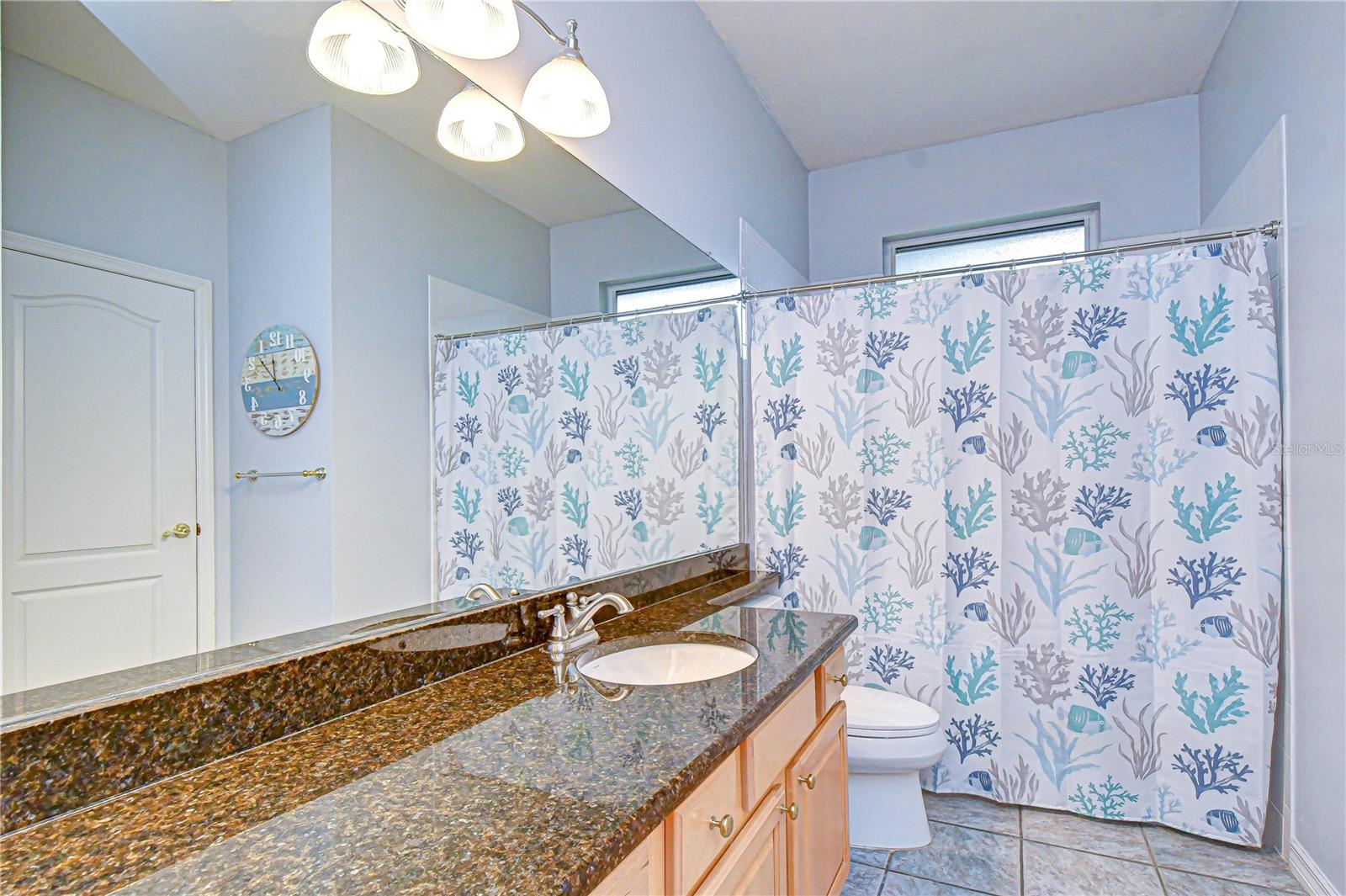 CANTERBURY OAKS - Residential