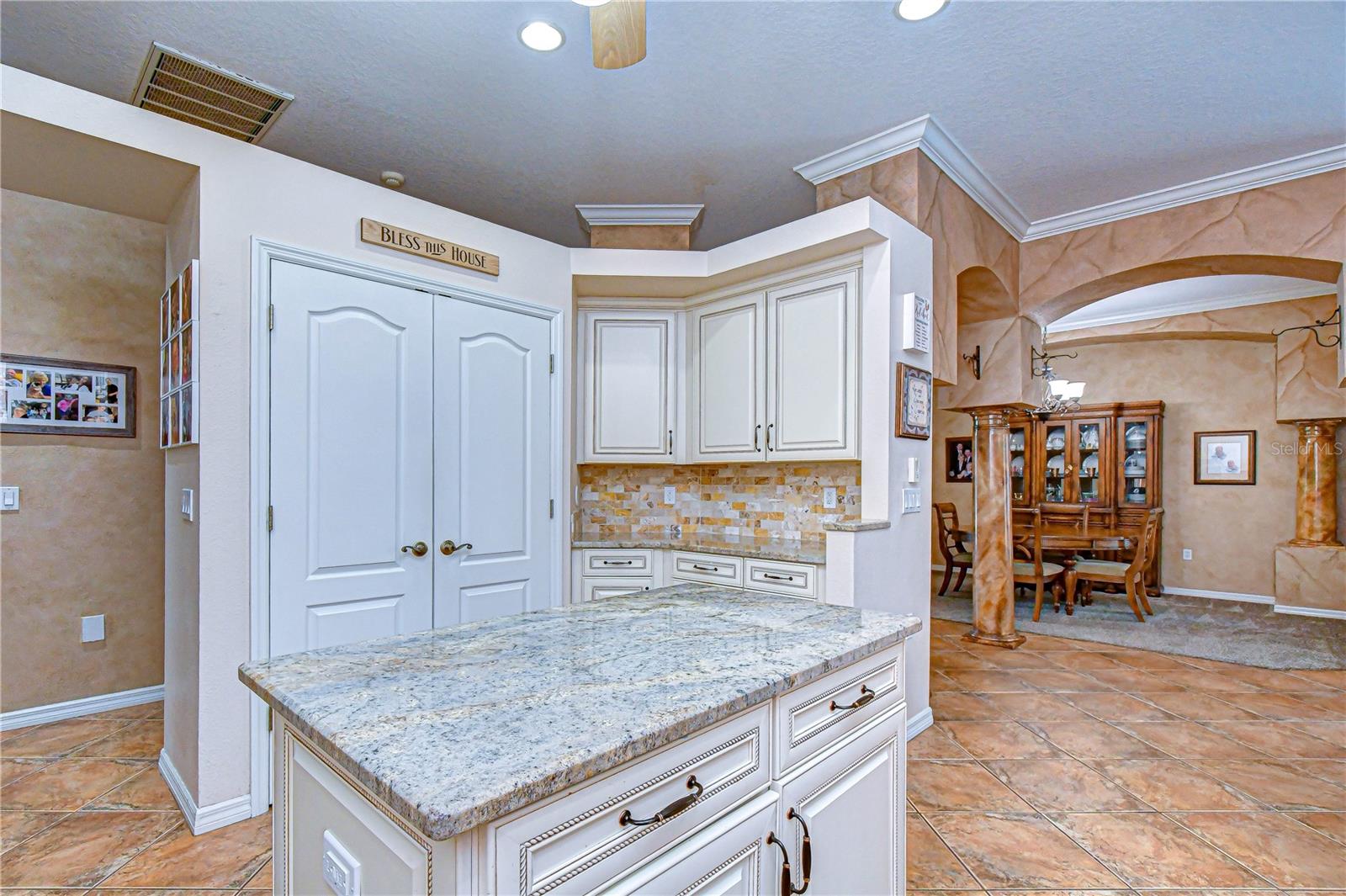 CANTERBURY OAKS - Residential