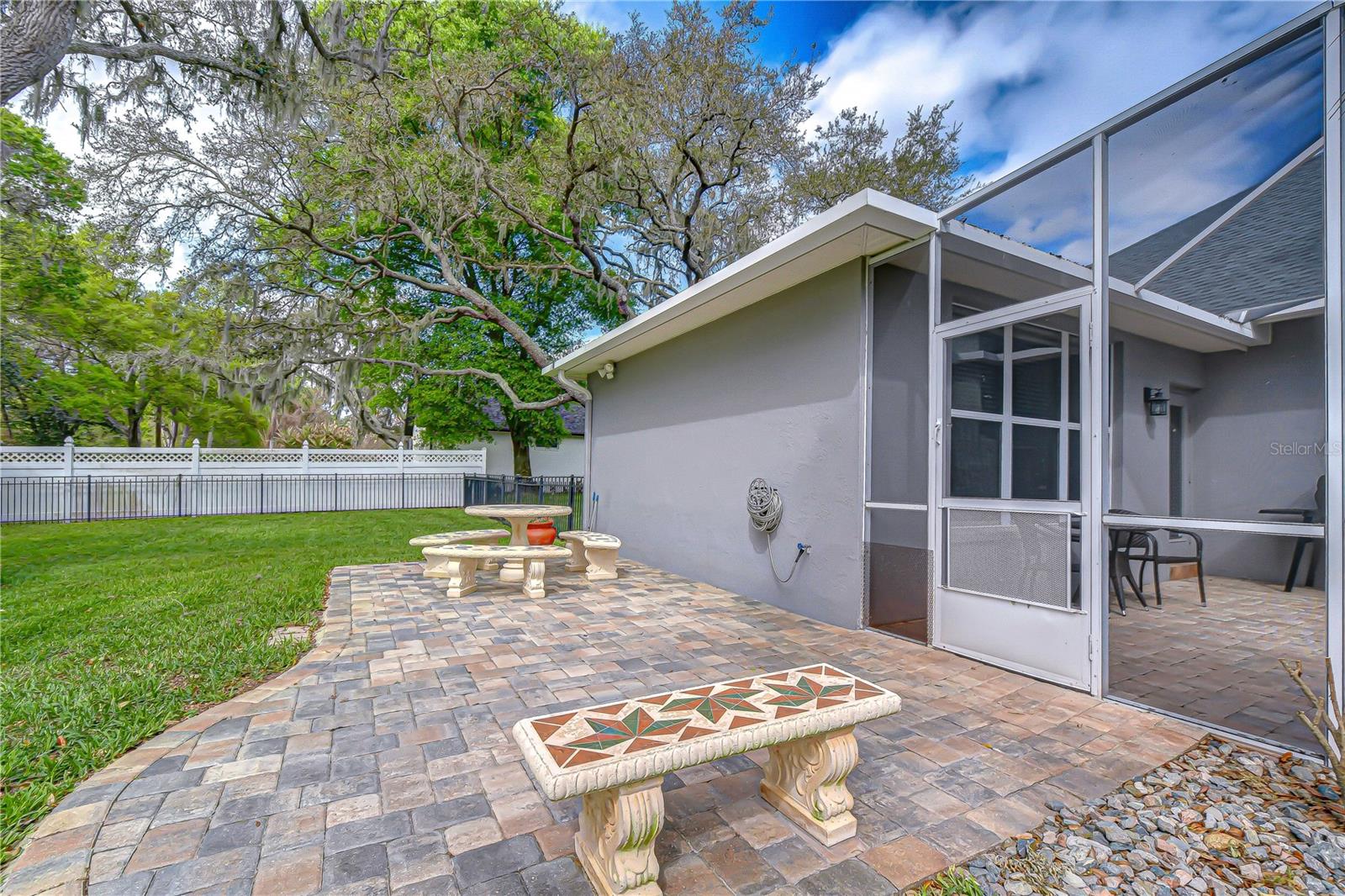 CANTERBURY OAKS - Residential