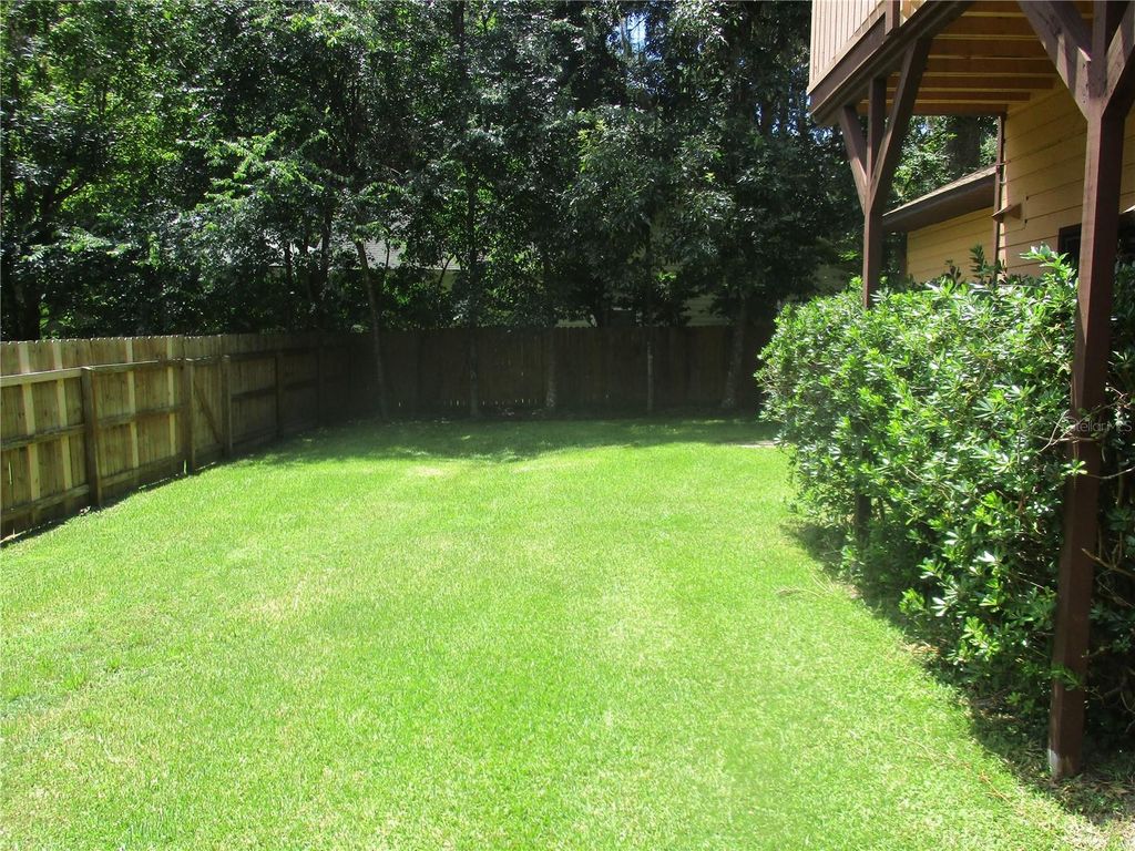 Photo of 1631 NW 94th Street, Gainesville, FL 32606 (MLS # GC533274)