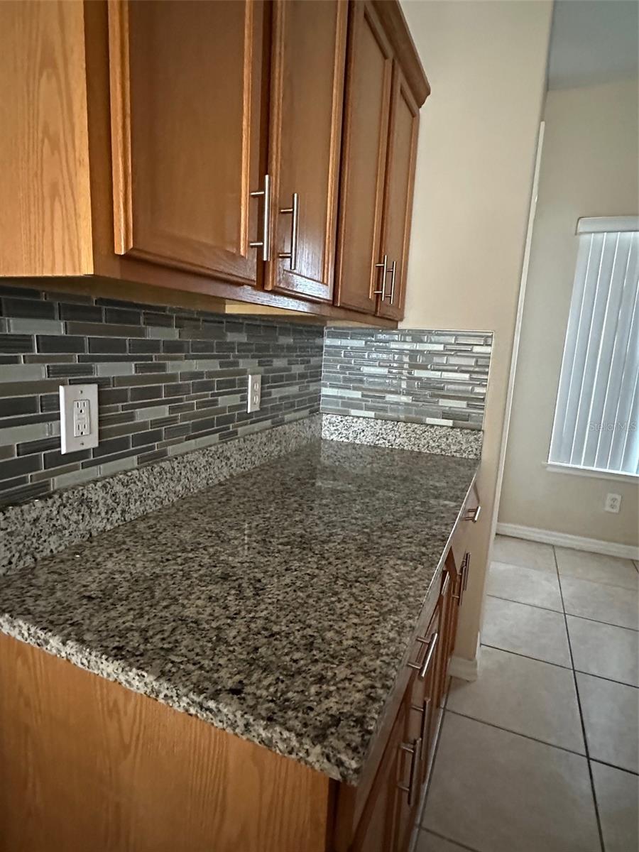 HUNTCLIFF PARK 51 48 - Residential