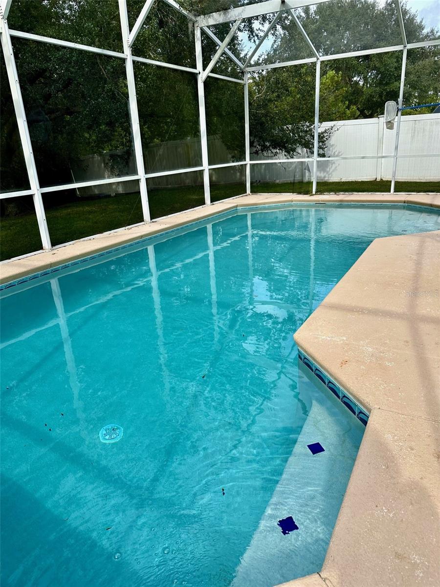 HUNTCLIFF PARK 51 48 - Residential