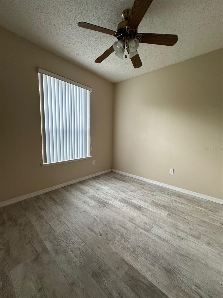 HUNTCLIFF PARK 51 48 - Residential