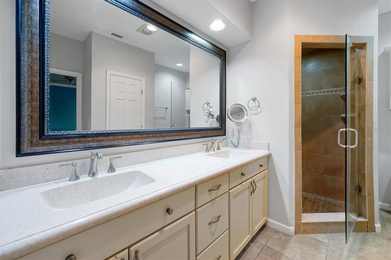 HARBOUR ESTATES - Residential