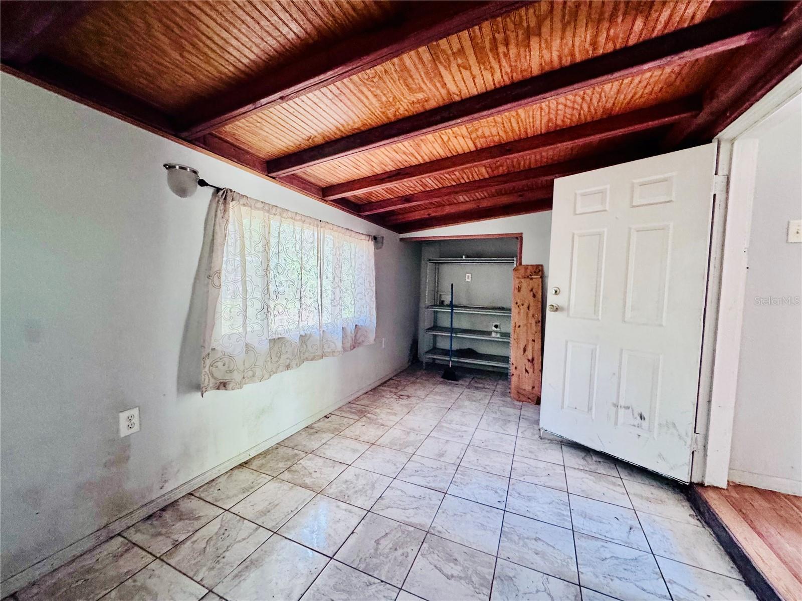 PROVOST UNREC - Residential