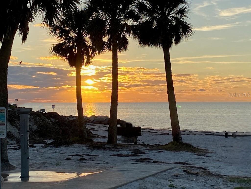 SUNSET HILLS 2ND ADD - Residential