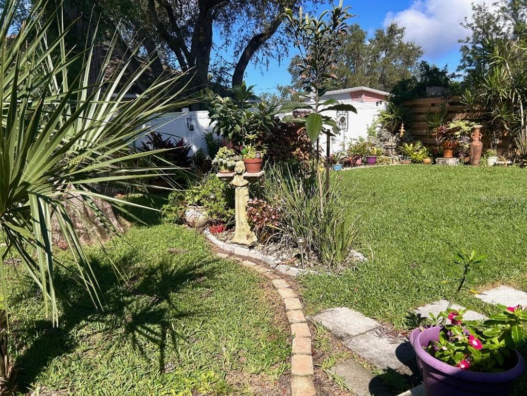 SUNSET HILLS 2ND ADD - Residential