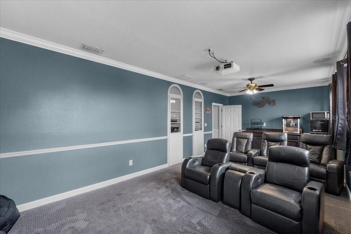 GAINES COVE - Residential